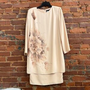 Vintage Ursula of Switzerland Made in USA Cream Floral Long Sleeve Dress Size 6‎